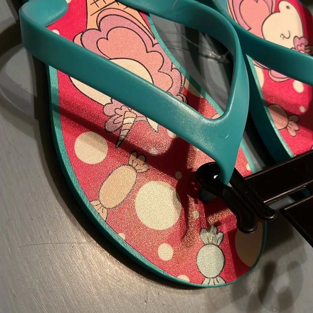 Quality FLIP FLOPS-Unicorn Ice Cream Cone, little girls sz 3,Sole Selection NWT
